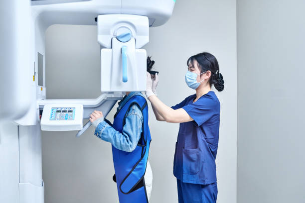 Best Pediatric Emergency Dentist in Forest Meadows, CA